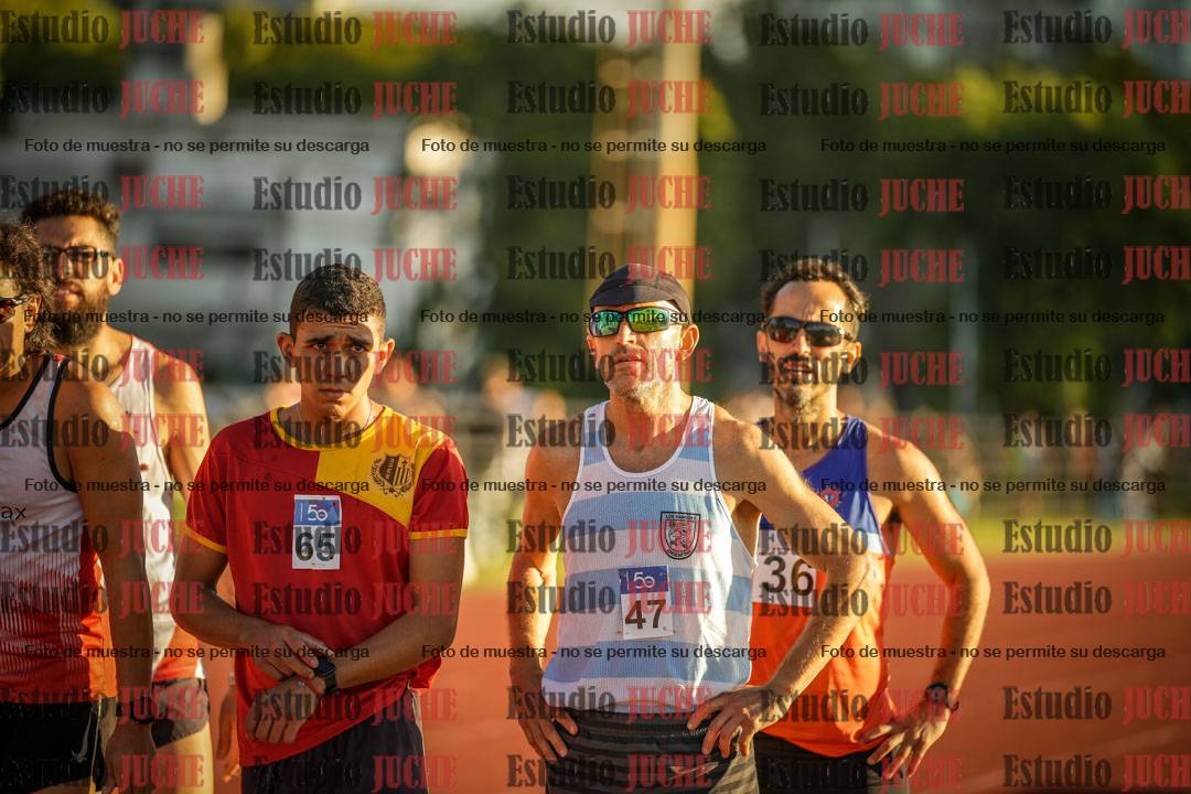 Fotos de los 3000 m llanos de varones