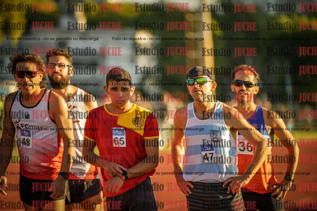 Fotos de los 3000 m llanos de varones