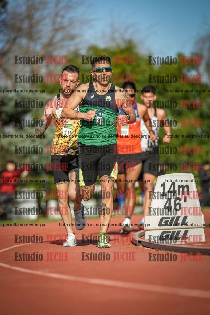 Fotos de los 3000 m llanos de varones