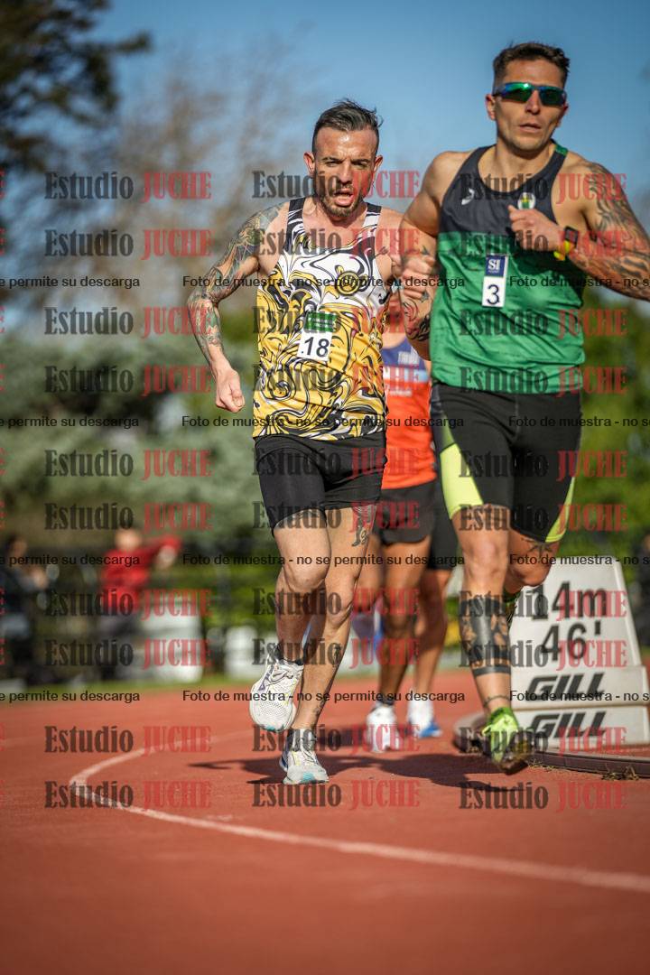 Fotos de los 3000 m llanos de varones