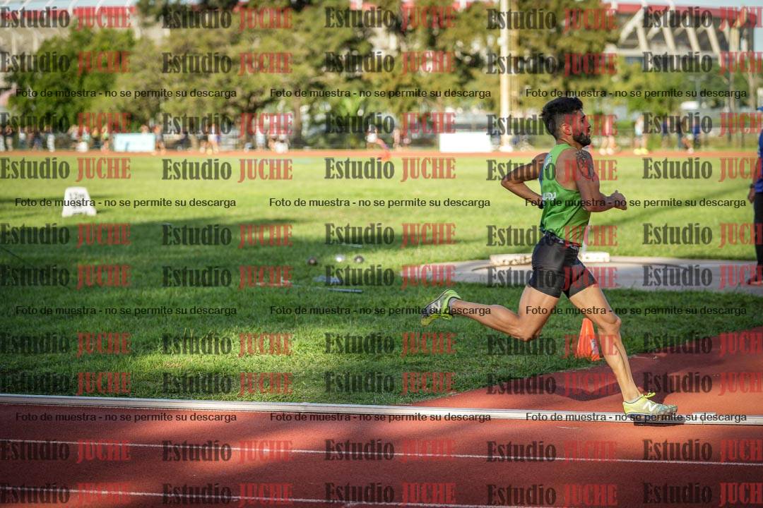 Fotos de los 1500 m llanos de varones