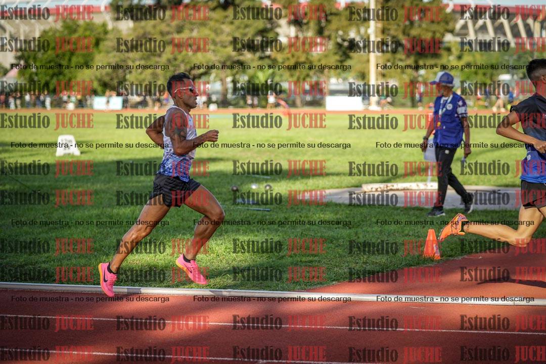 Fotos de los 1500 m llanos de varones