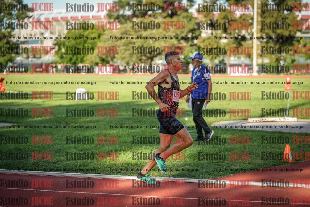 Fotos de los 1500 m llanos de varones