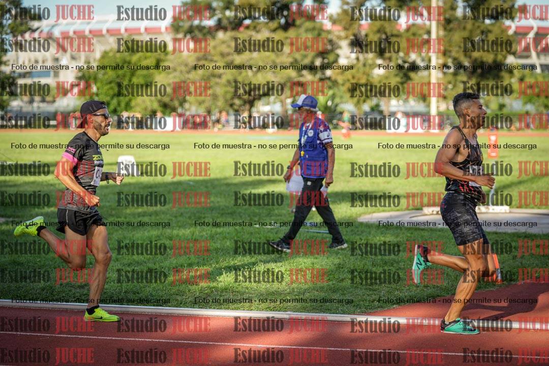 Fotos de los 1500 m llanos de varones
