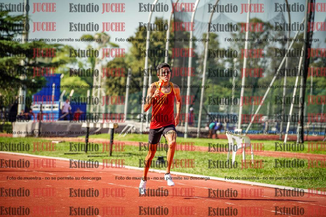 Fotos de las postas 4x400 m llanos de varones