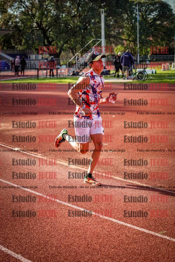 Fotos de los 3000 m llanos de varones