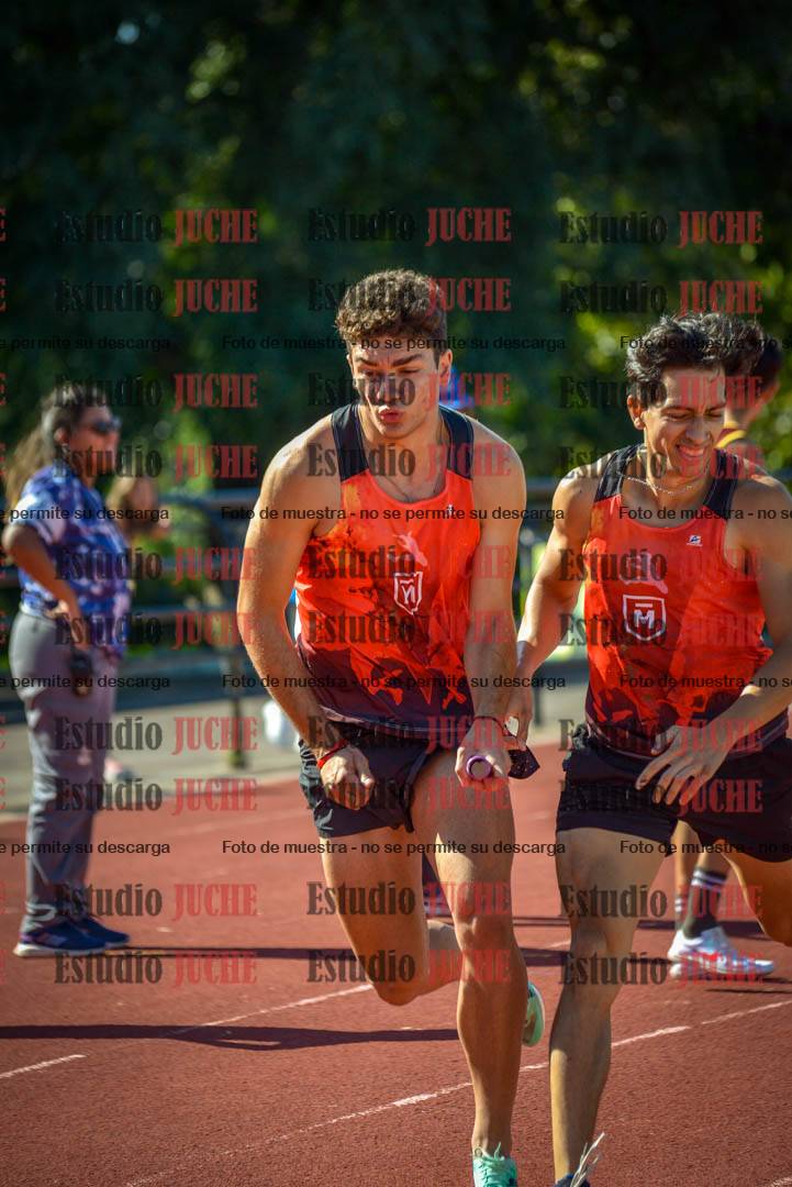 Fotos de las postas 4x400 m llanos de varones