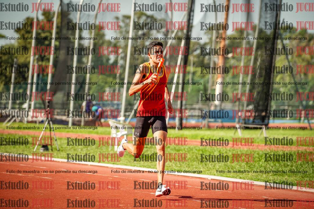 Fotos de las postas 4x400 m llanos de varones