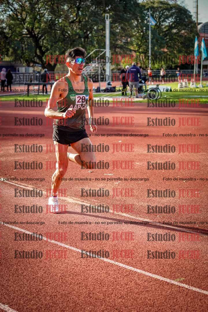Fotos de los 3000 m llanos de varones