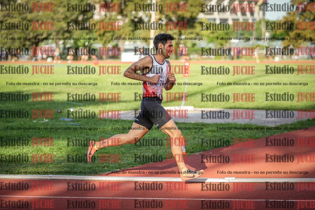 Fotos de los 1500 m llanos de varones