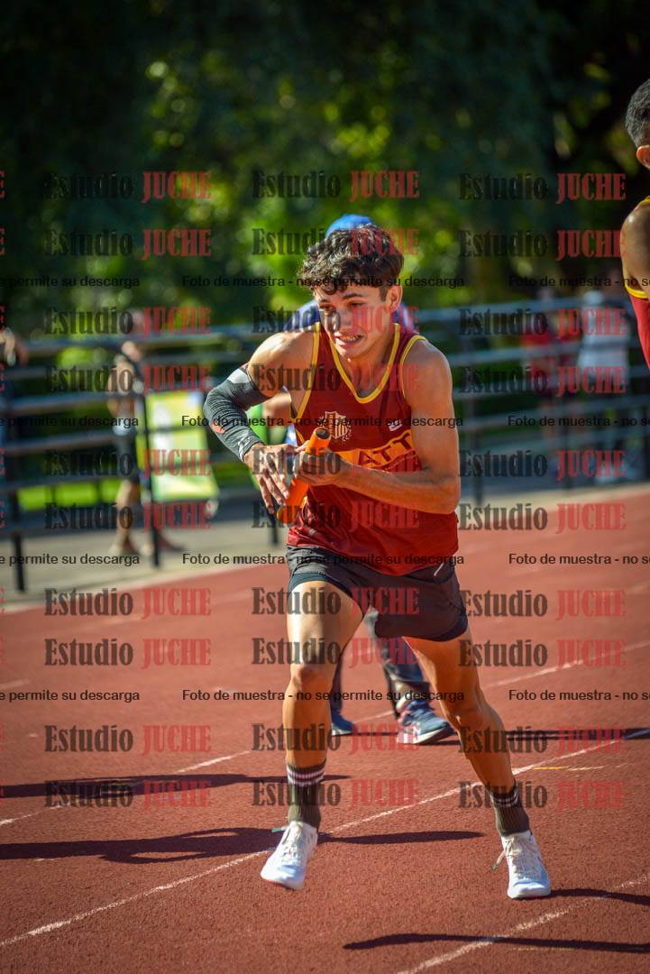 Fotos de las postas 4x400 m llanos de varones