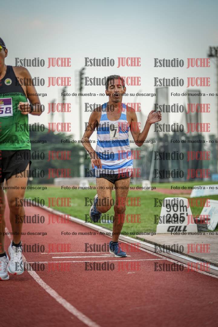 Fotos de los 3000 m llanos de varones