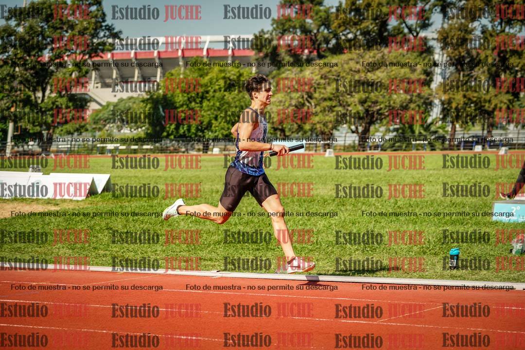 Fotos de las postas 4x400 m llanos de varones