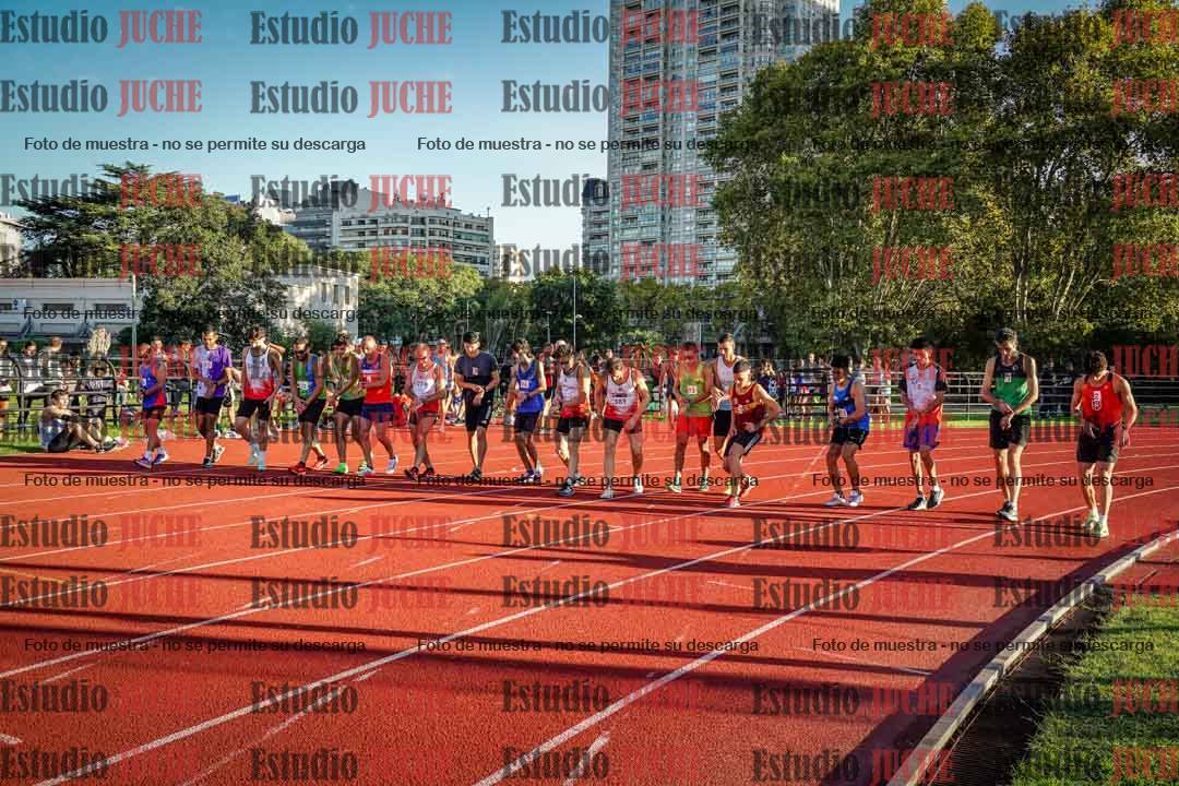 Fotos de los 1500 m llanos de varones