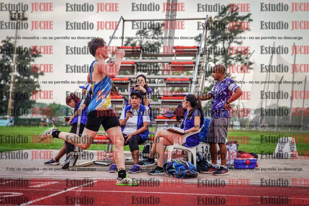 Fotos de los 3000 m llanos de varones