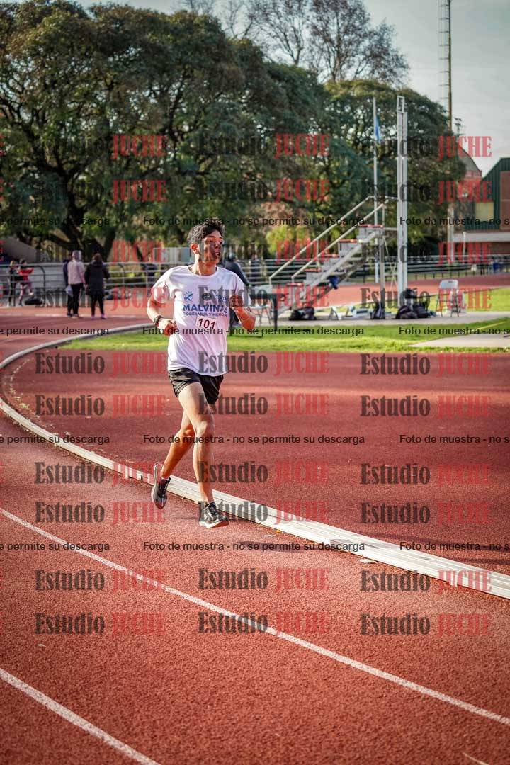 Fotos de los 3000 m llanos de varones