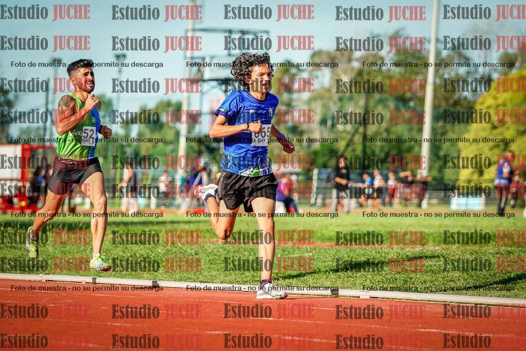 Fotos de los 1500 m llanos de varones