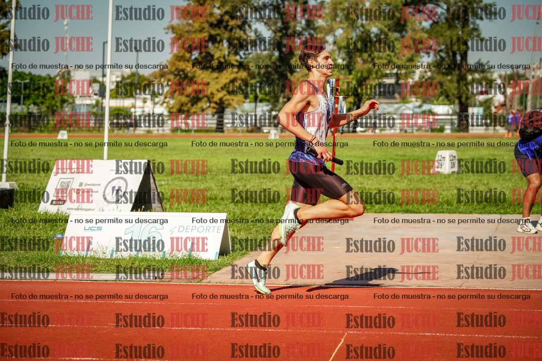 Fotos de las postas 4x400 m llanos de varones