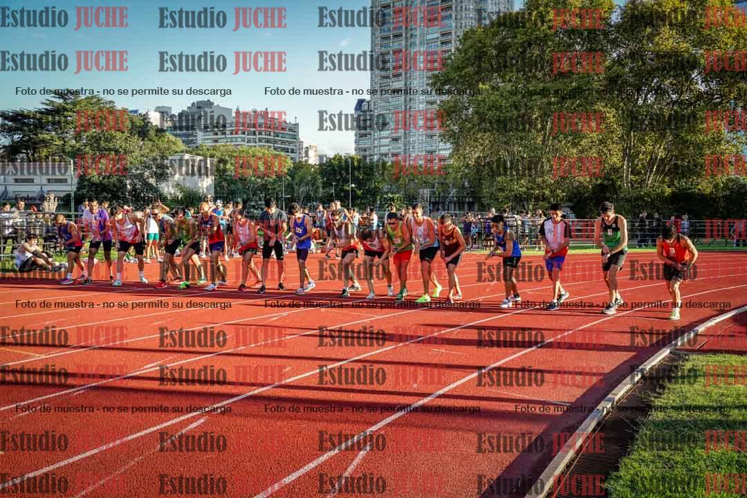 Fotos de los 1500 m llanos de varones