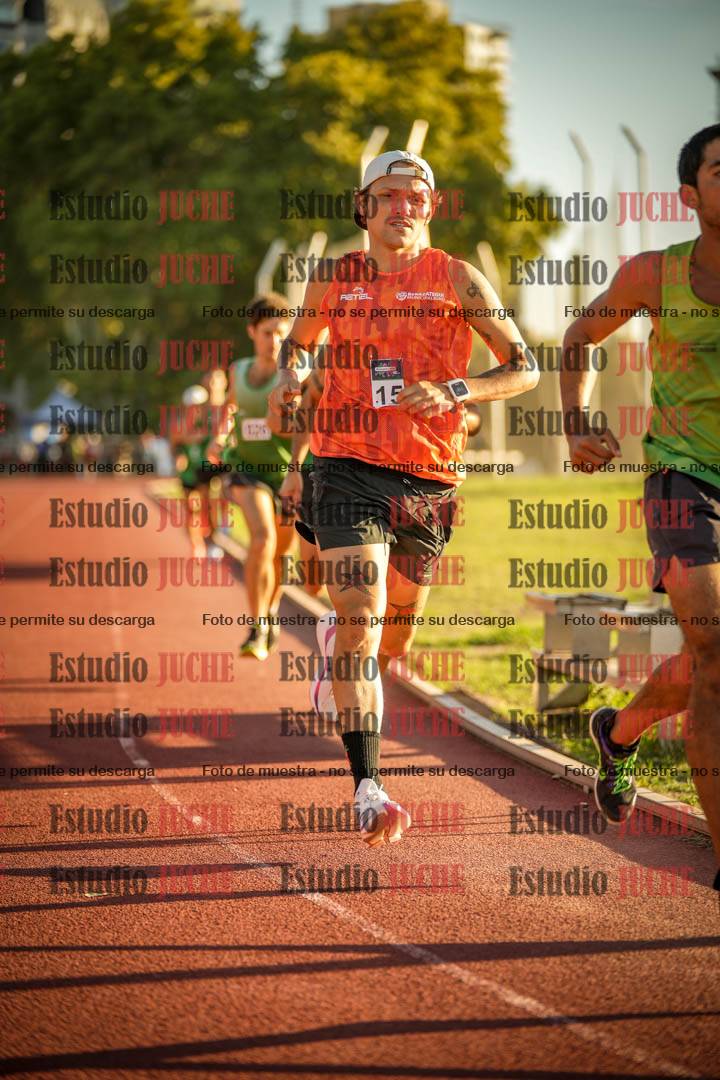 Fotos de los 3000 m llanos de varones