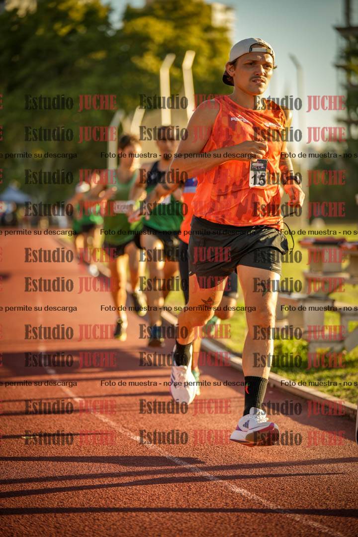 Fotos de los 3000 m llanos de varones