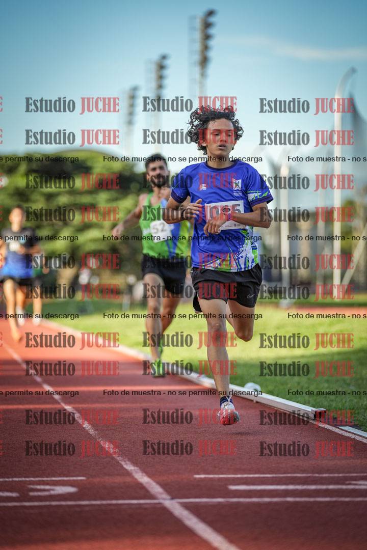 Fotos de los 1500 m llanos de varones