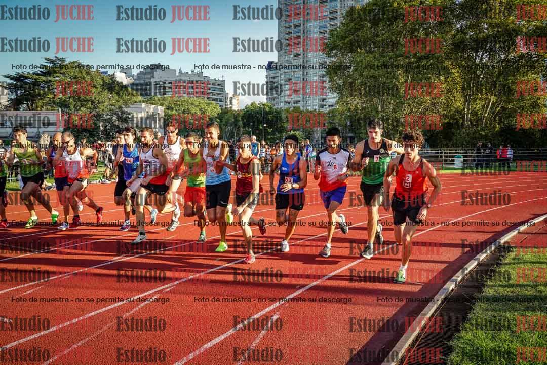 Fotos de los 1500 m llanos de varones