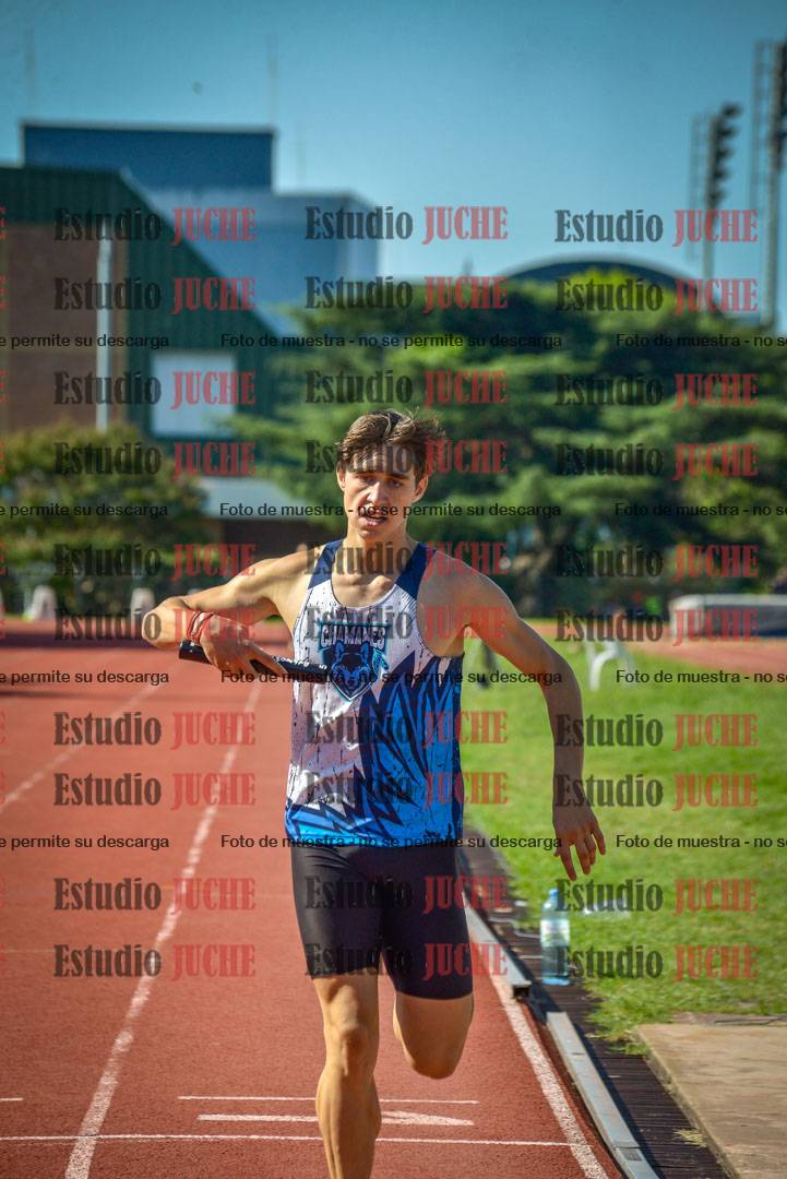 Fotos de las postas 4x400 m llanos de varones