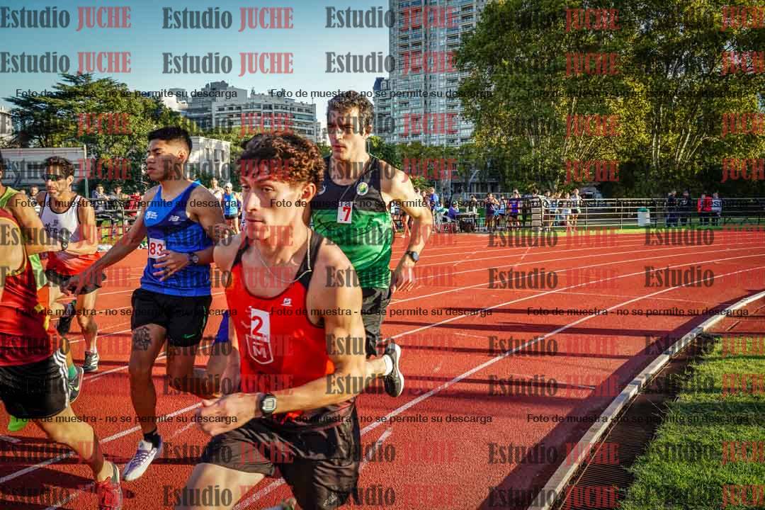 Fotos de los 1500 m llanos de varones