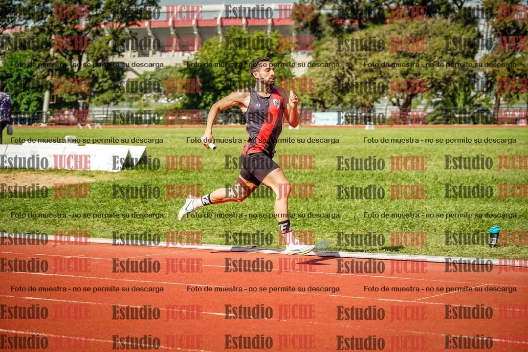 Fotos de las postas 4x400 m llanos de varones