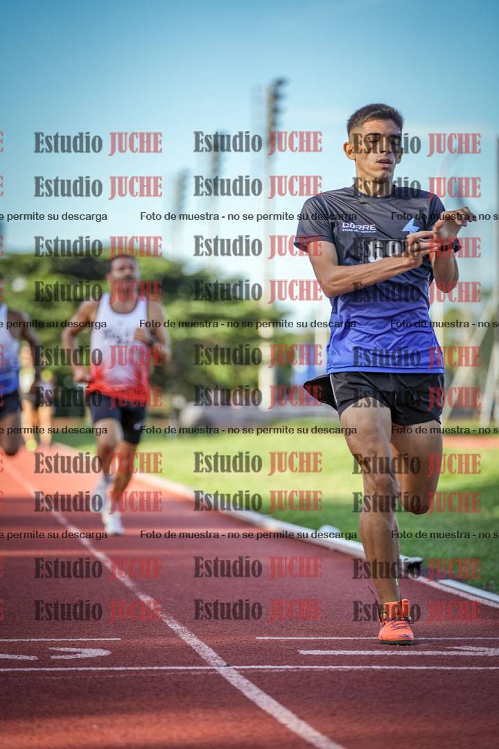 Fotos de los 1500 m llanos de varones