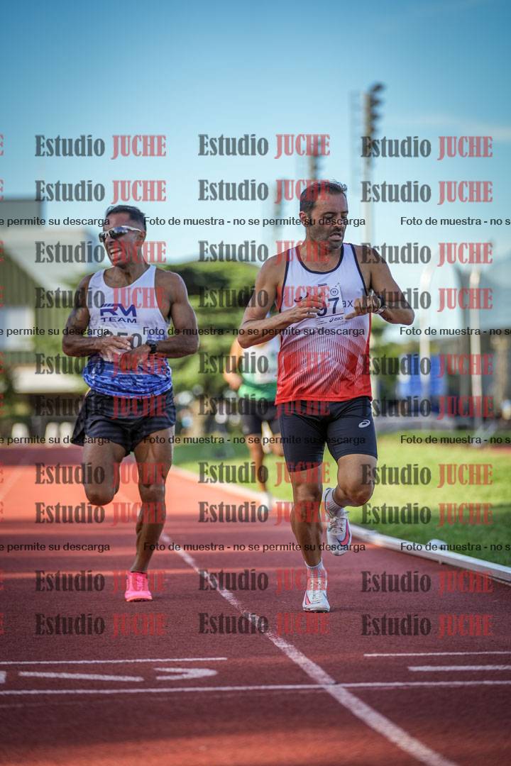 Fotos de los 1500 m llanos de varones