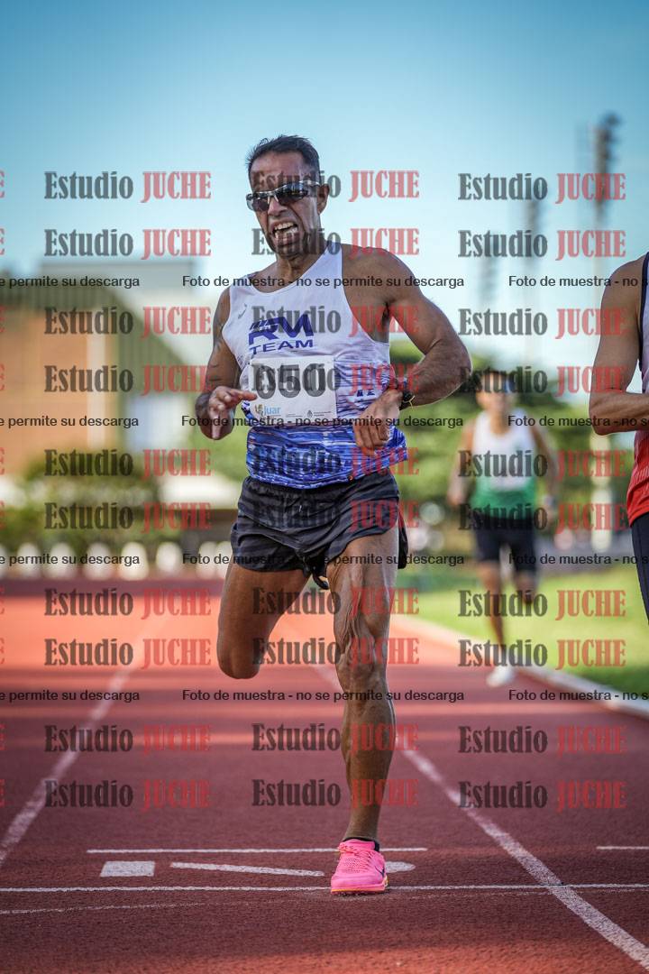 Fotos de los 1500 m llanos de varones