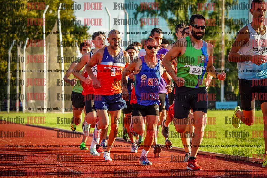 Fotos de los 1500 m llanos de varones