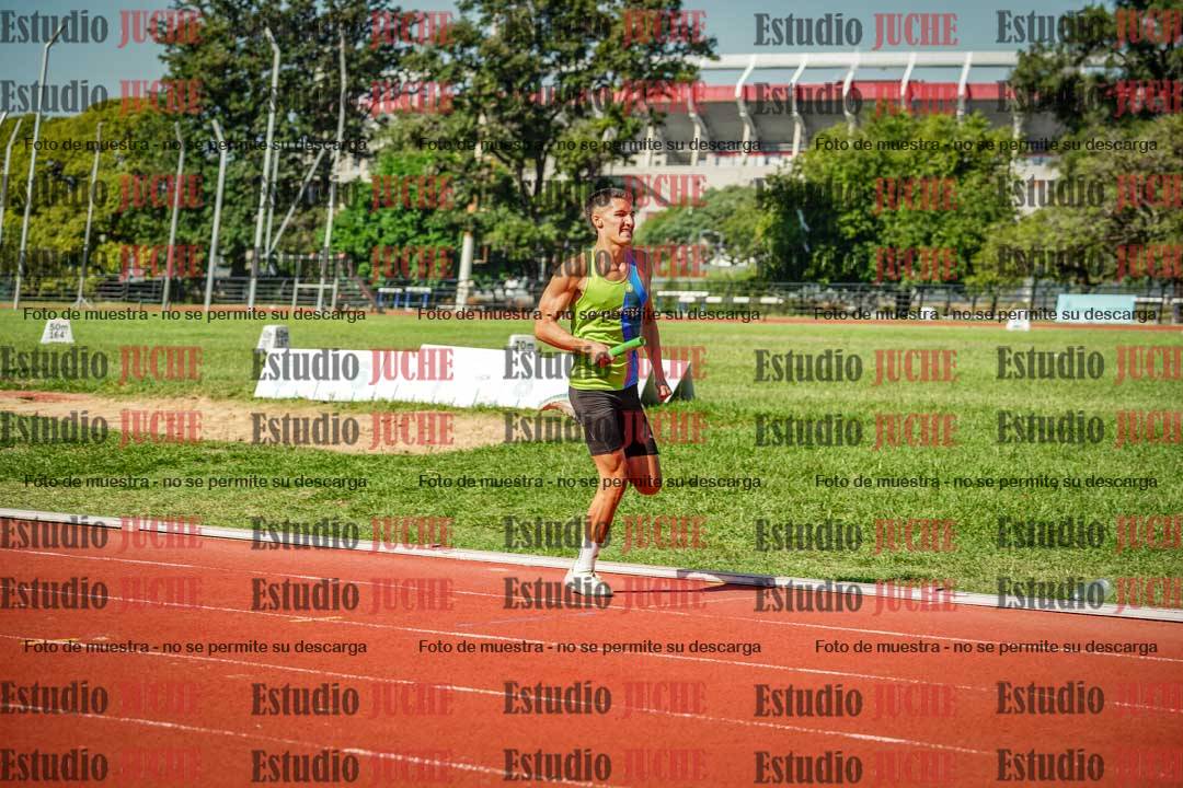 Fotos de las postas 4x400 m llanos de varones