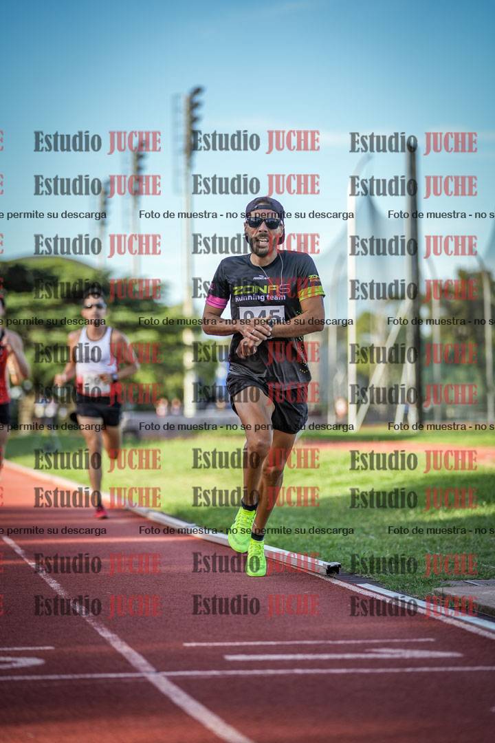 Fotos de los 1500 m llanos de varones
