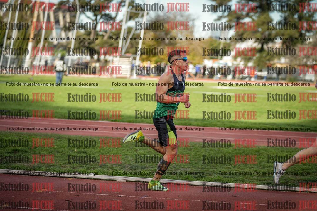 Fotos de los 3000 m llanos de varones