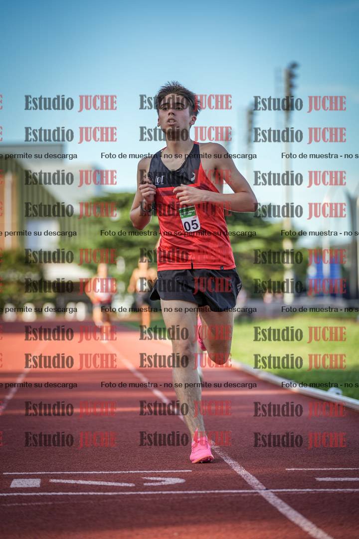Fotos de los 1500 m llanos de varones