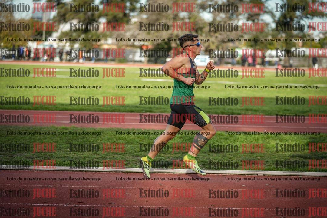 Fotos de los 3000 m llanos de varones