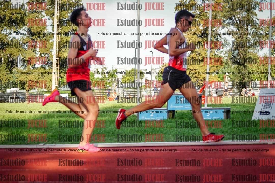 Fotos de los 1500 m llanos de varones