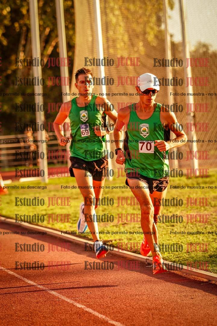 Fotos de los 3000 m llanos de varones