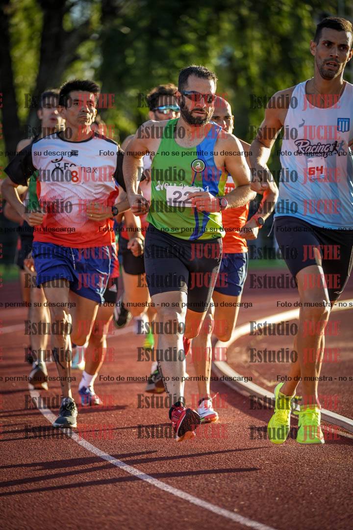 Fotos de los 1500 m llanos de varones