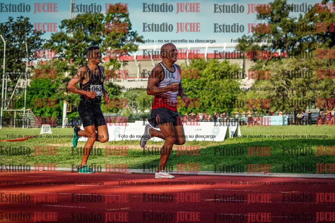 Fotos de los 1500 m llanos de varones
