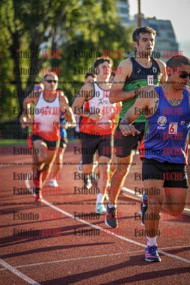 Fotos de los 1500 m llanos de varones