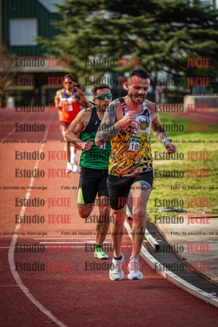 Fotos de los 3000 m llanos de varones