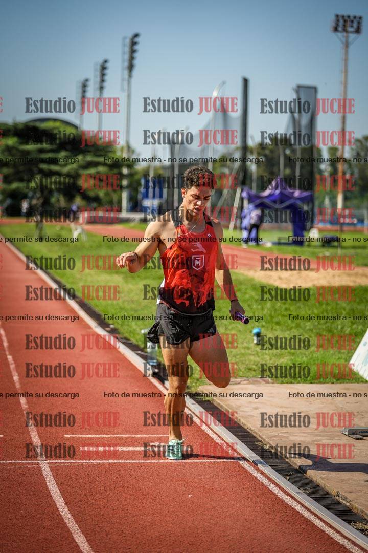 Fotos de las postas 4x400 m llanos de varones