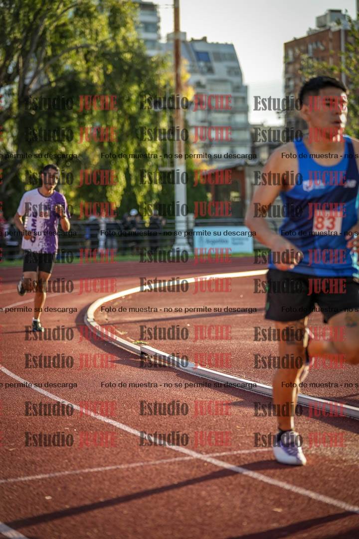 Fotos de los 1500 m llanos de varones