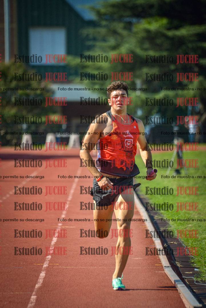 Fotos de las postas 4x400 m llanos de varones