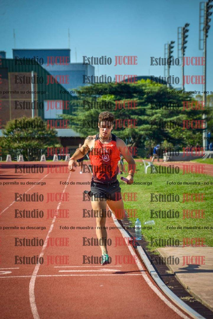 Fotos de las postas 4x400 m llanos de varones