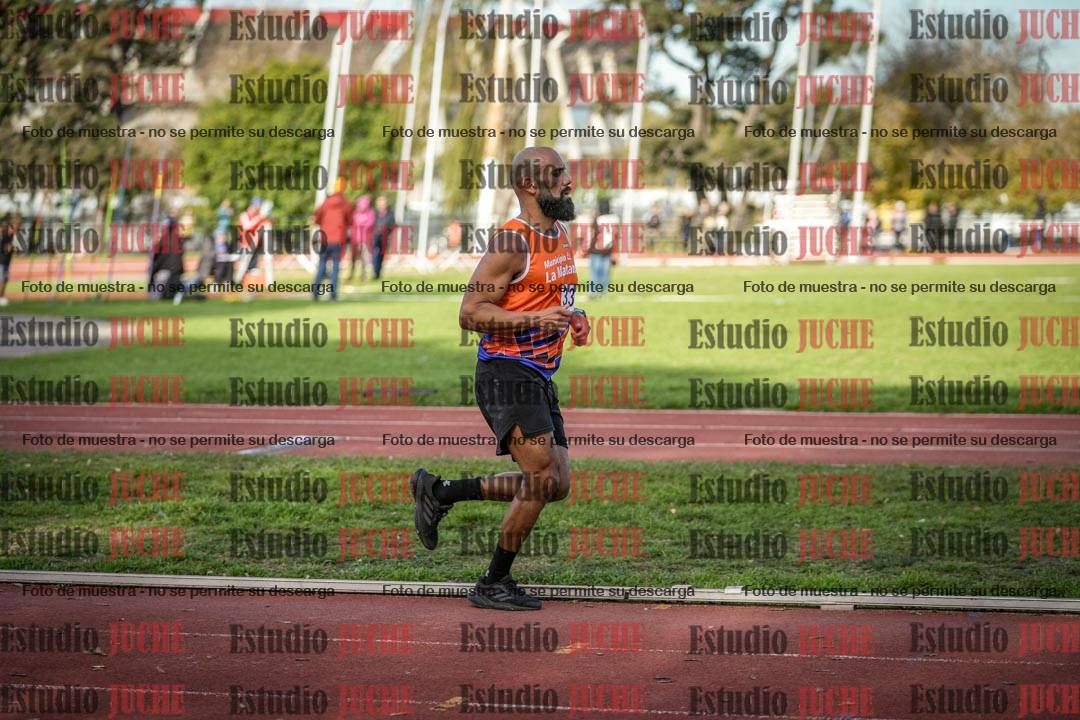 Fotos de los 3000 m llanos de varones